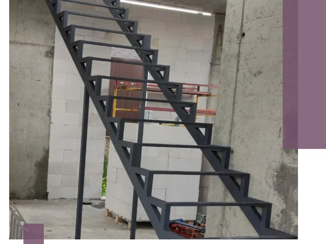 Демонтаж металлических лестниц в Новокубанске быстро и безопасно