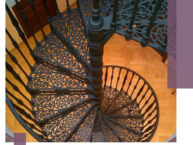 Винтовые лестницы под ключ в Новокубанске: производство и монтаж