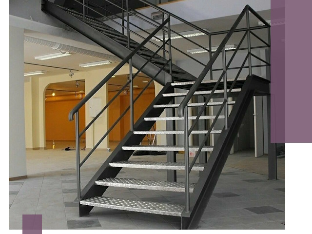 Лестницы для офиса в Новокубанске: изготовление, монтаж, демонтаж