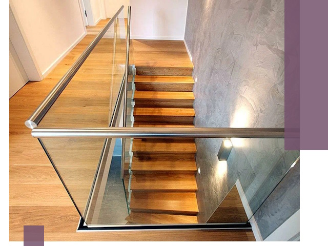 Перила для лестницы в доме — изготовление и монтаж в Новокубанске