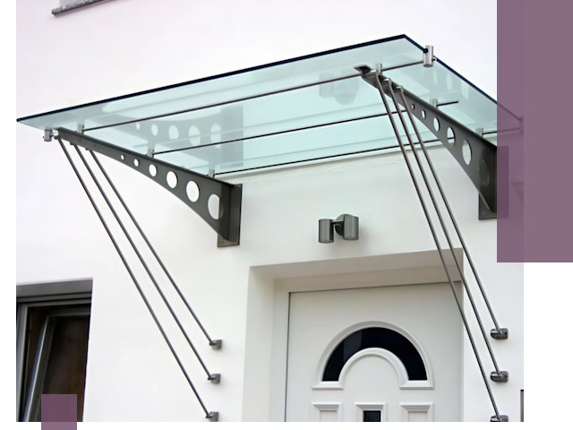 Козырьки над входом под ключ в Новокубанске — изготовление и монтаж