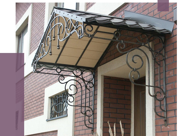 Двускатные козырьки в Новокубанске под ключ от 12998 руб.