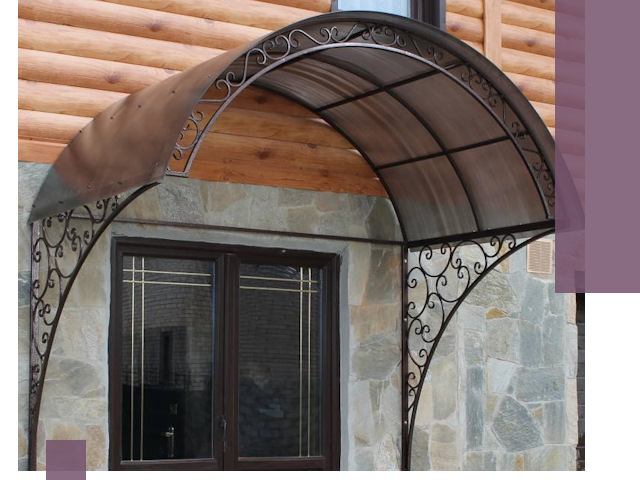 Арочные козырьки под ключ в Новокубанске: изготовление и монтаж