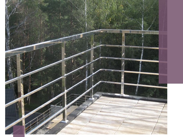 Парапеты из нержавеющей стали в Новокубанске — изготовление и монтаж